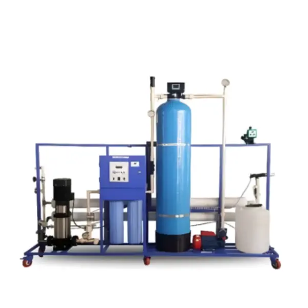 محطة تحلية مياه مركزية 12 متر مكعب في اليوم.